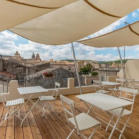 Terrazza Dei Sogni B&B 라구사